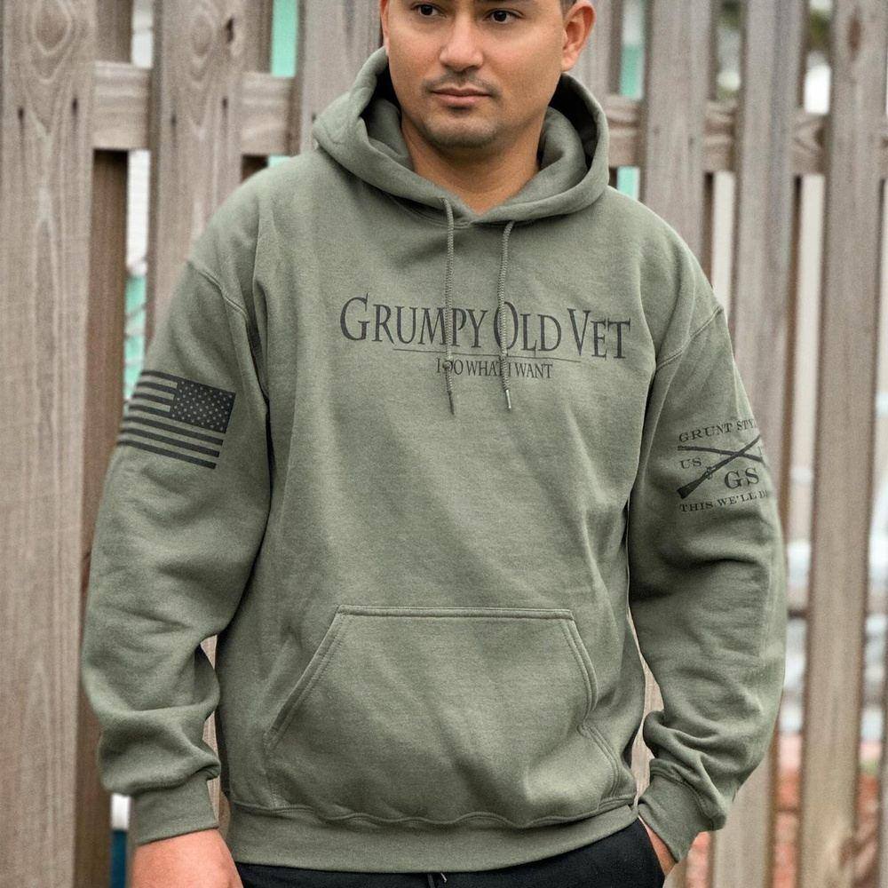 Retired Military Gifts - Grumpy Old Veteran Hoodie 